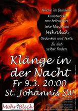 Holzskupltur Mose unter der Kanzel, rot angestrahlt
